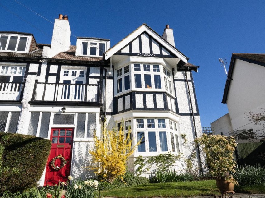 Images for Heathhurst Road, South Croydon