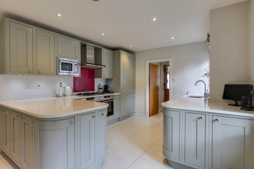 Images for Park View Road, Woldingham