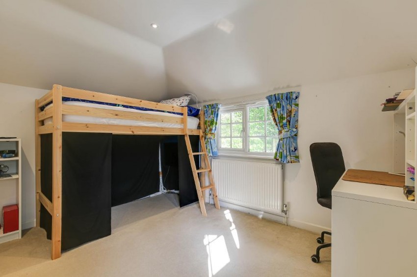 Images for Park View Road, Woldingham