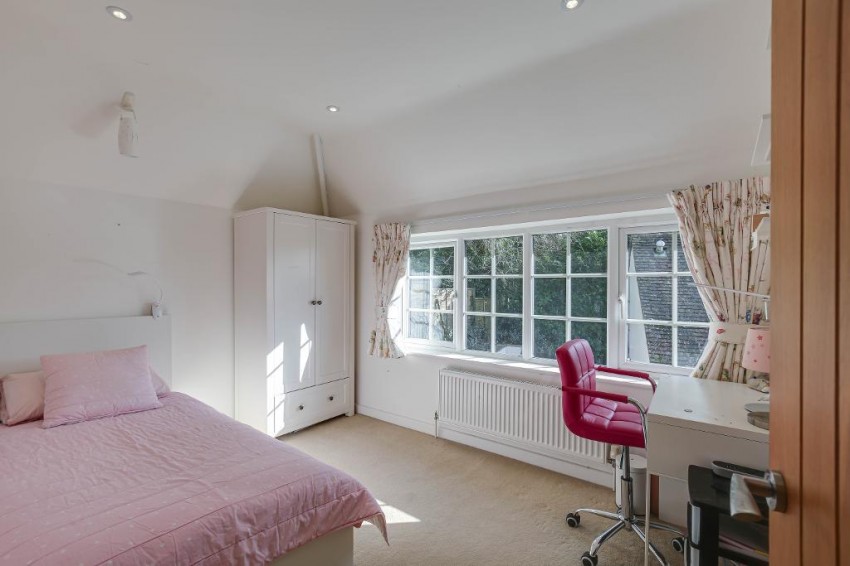 Images for Park View Road, Woldingham