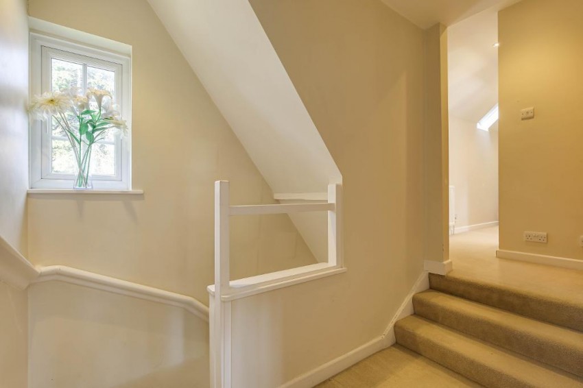 Images for Park View Road, Woldingham