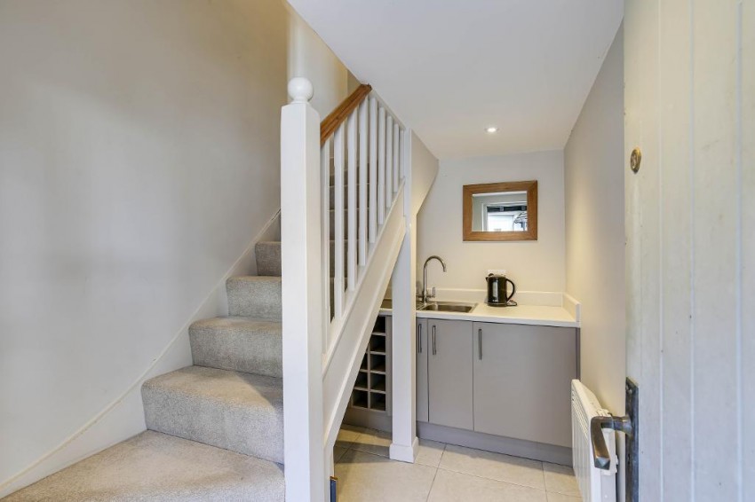 Images for Park View Road, Woldingham