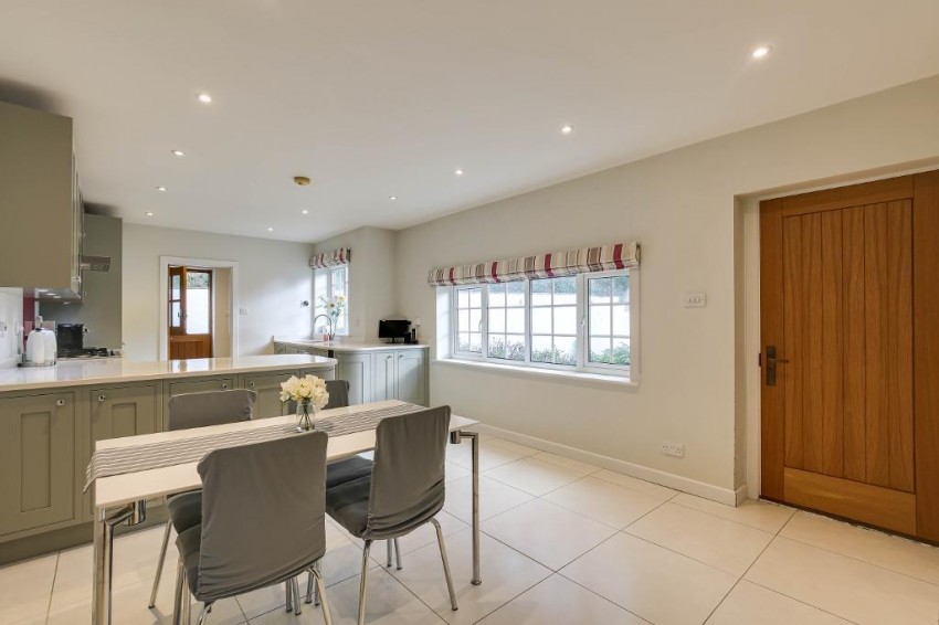 Images for Park View Road, Woldingham