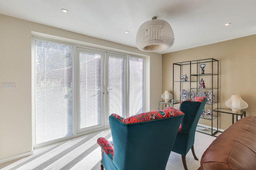 Images for Essendene Road, Caterham