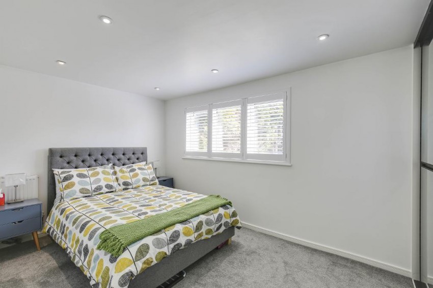 Images for Essendene Road, Caterham