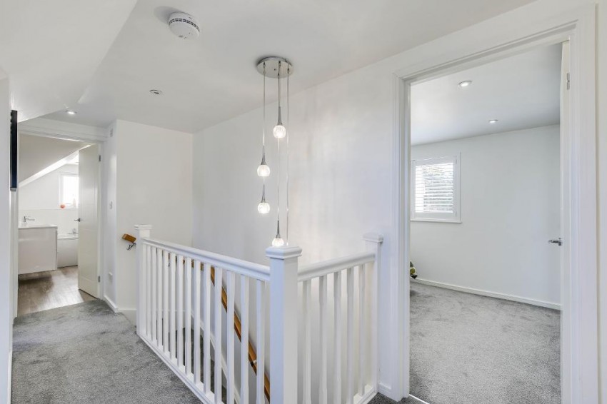 Images for Essendene Road, Caterham