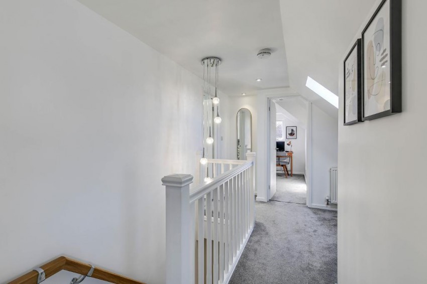 Images for Essendene Road, Caterham