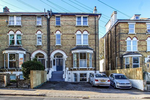 View Full Details for St Peters Road, Croydon