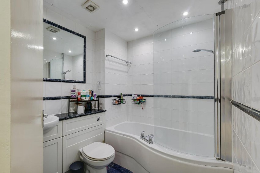 Images for Montana Close, Sanderstead