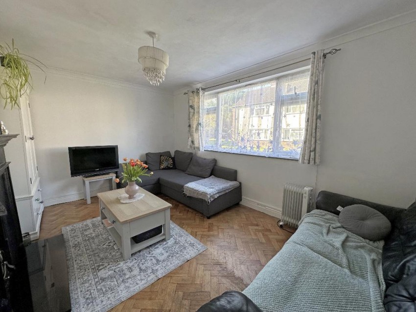 Images for Chelsham Close, Warlingham