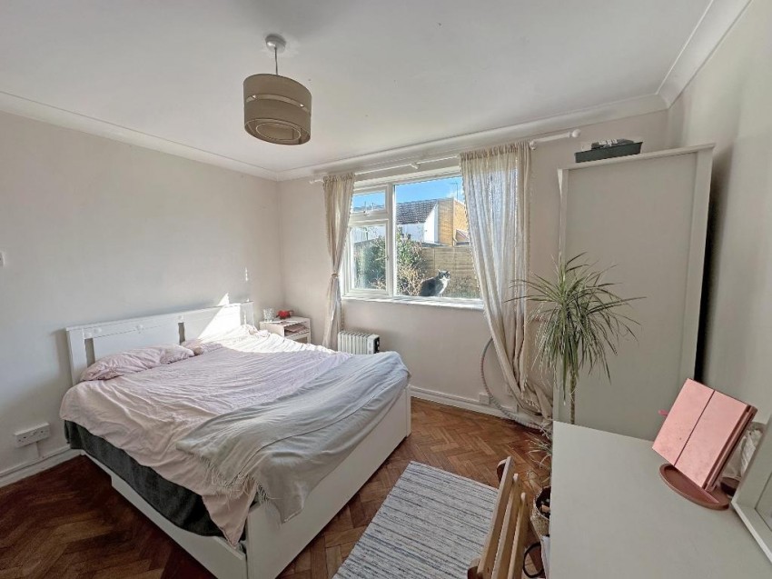 Images for Chelsham Close, Warlingham