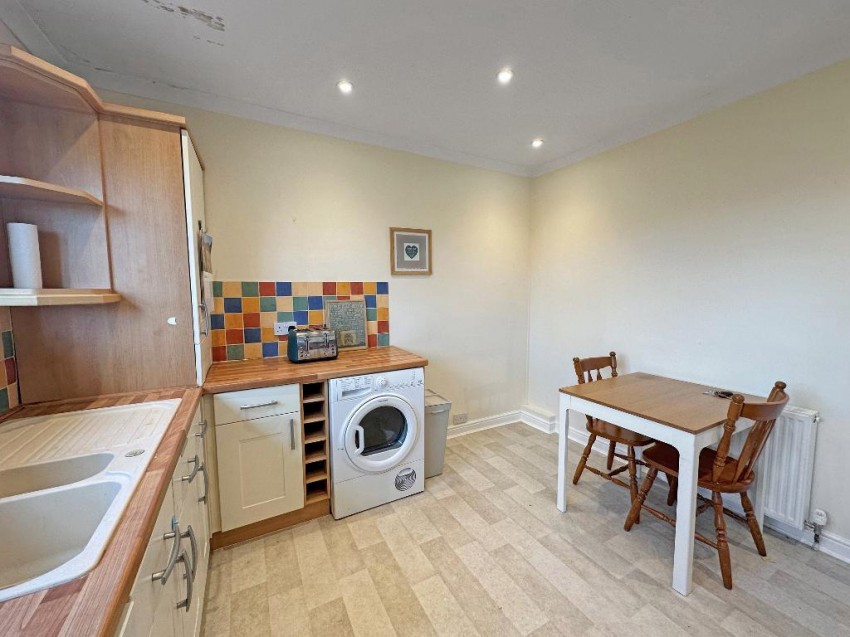 Images for Crewes Close, Warlingham