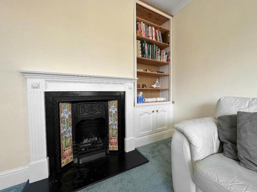 Images for Crewes Close, Warlingham
