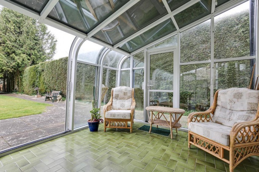 Images for Blacksmiths Hill, Sanderstead