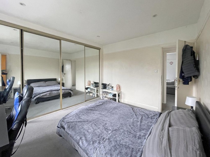 Images for Mitchley Hill, Sanderstead