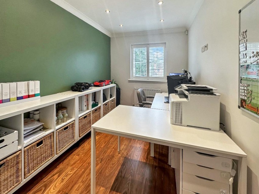 Images for Boxford Close, South Croydon