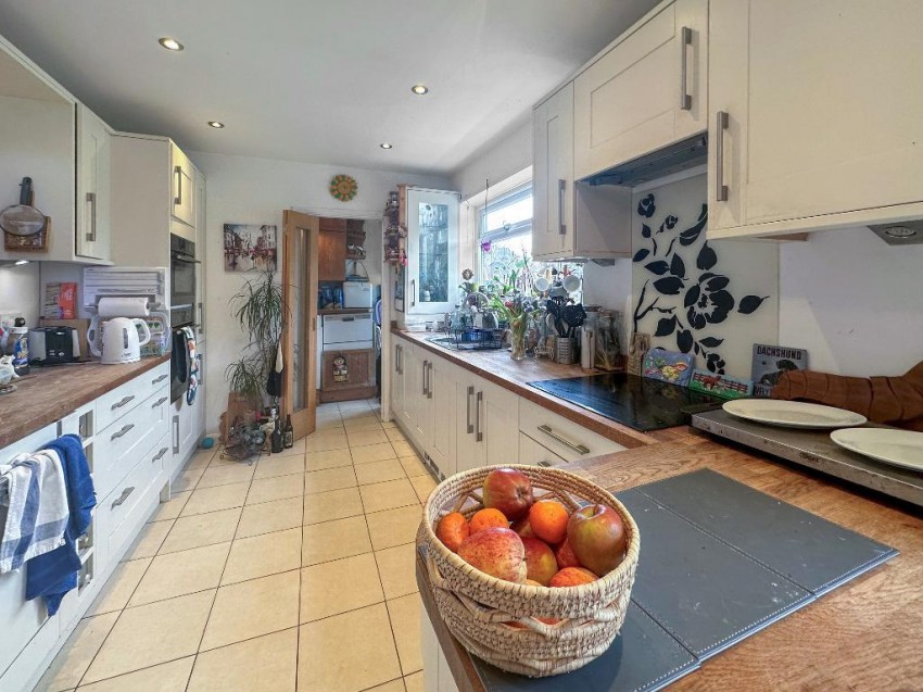 Images for Princes Avenue, Sanderstead