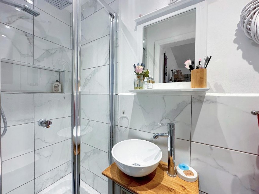Images for Alexandra Road, Warlingham