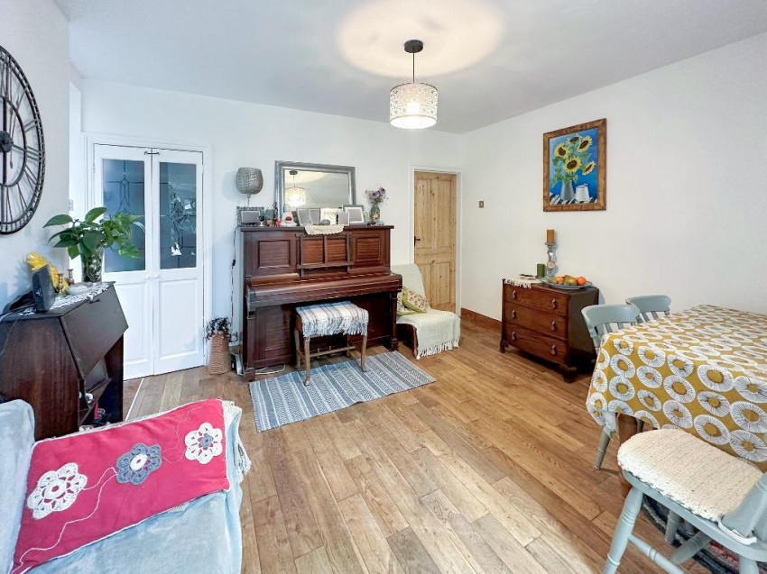 Images for Alexandra Road, Warlingham