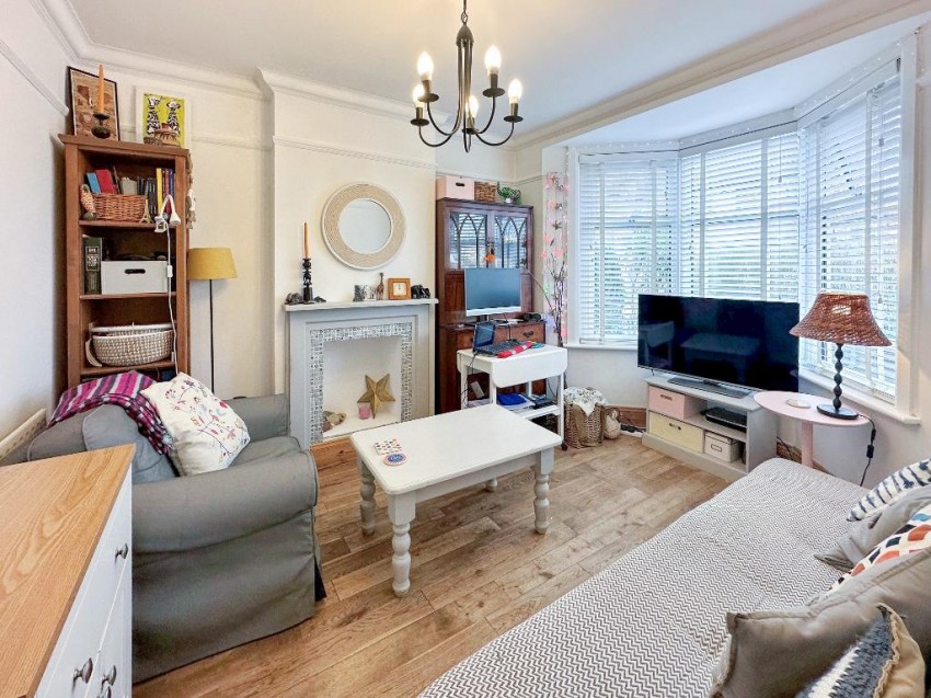 Images for Alexandra Road, Warlingham