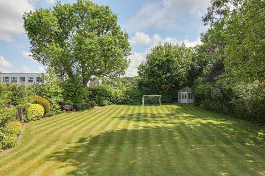 Images for Melville Avenue, South Croydon