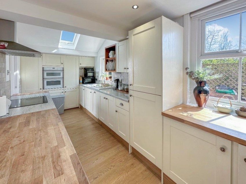 Images for Leas Road, Warlingham