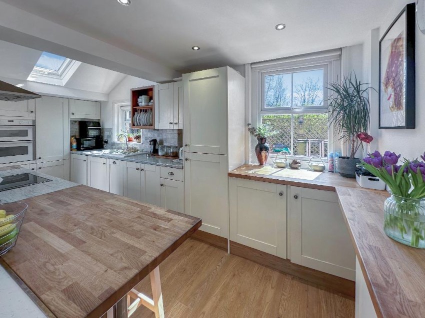 Images for Leas Road, Warlingham