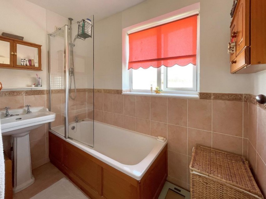 Images for Ellesmere Drive, Sanderstead