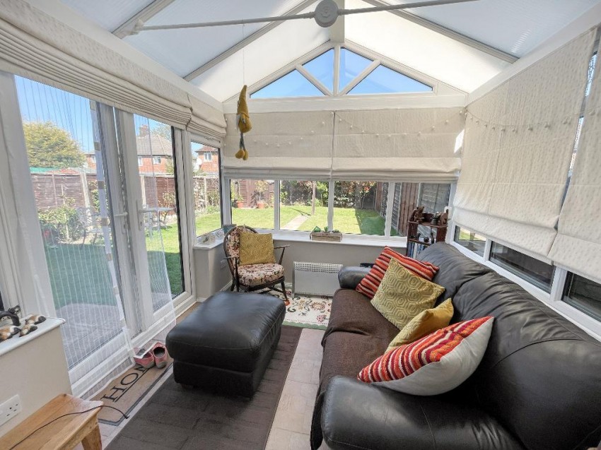 Images for Ellesmere Drive, Sanderstead