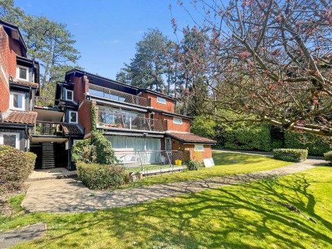 View Full Details for Succombs Hill, Warlingham