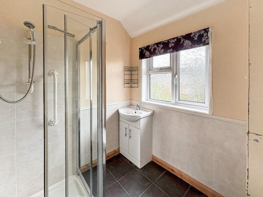 Images for Uvedale Crescent, New Addington