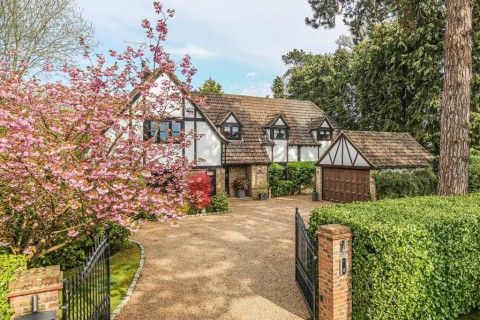 View Full Details for Homefield Road, Warlingham