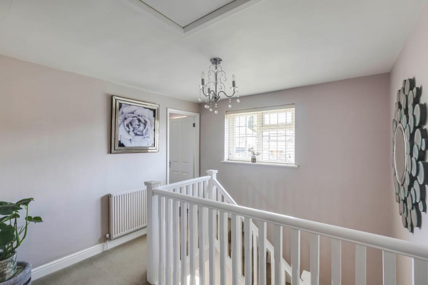 Images for Shaw Crescent, Sanderstead