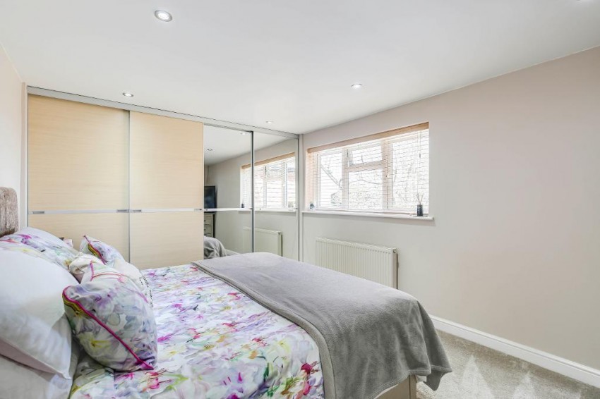 Images for Shaw Crescent, Sanderstead