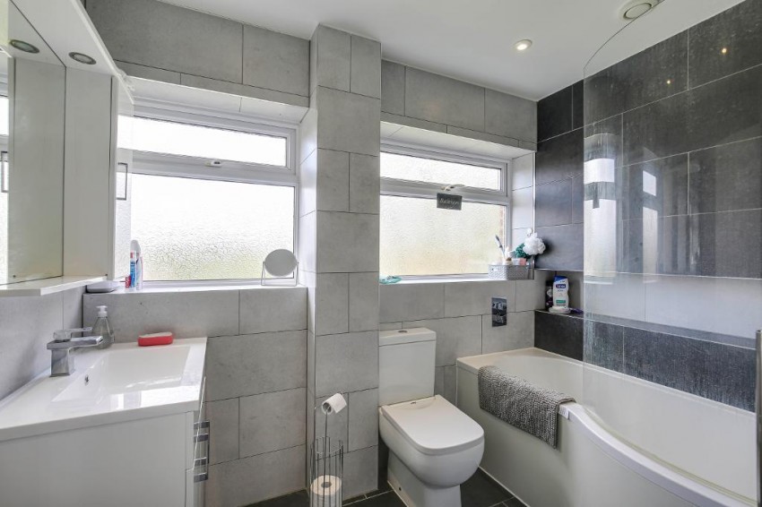 Images for Osward, Courtwood Lane