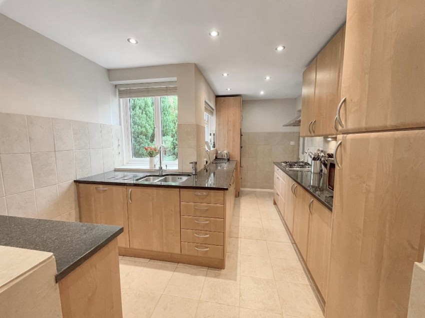 Images for Heathhurst Road, South Croydon