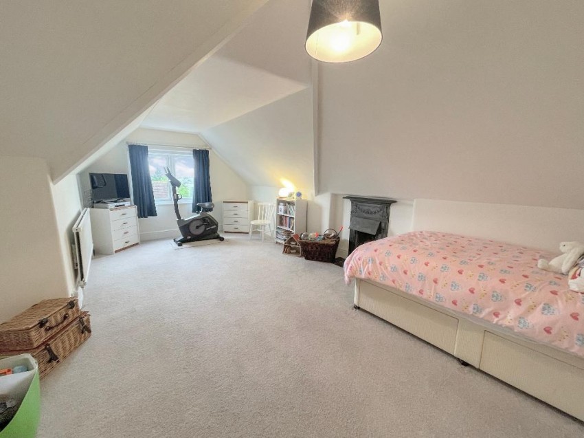 Images for Heathhurst Road, South Croydon