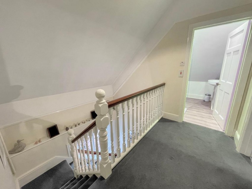 Images for Heathhurst Road, South Croydon