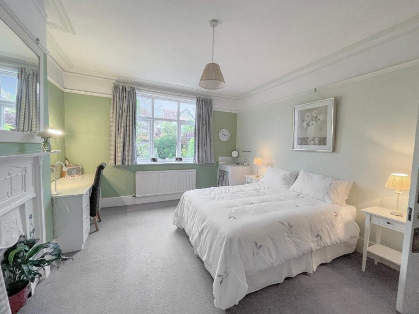 Images for Heathhurst Road, South Croydon