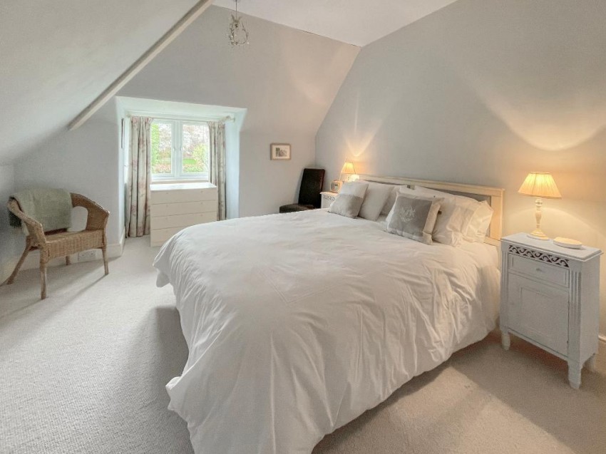 Images for Heathhurst Road, South Croydon