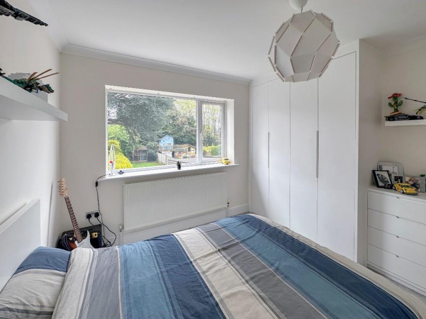 Images for Harewood Gardens, Sanderstead