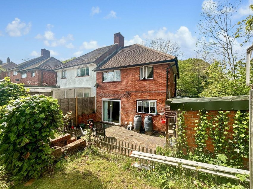Images for Edgecoombe, South Croydon