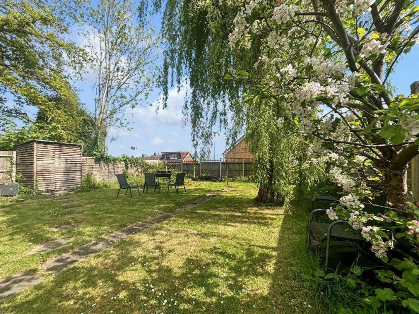 Images for Edgecoombe, South Croydon