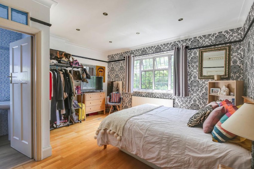 Images for Whitgift Avenue, South Croydon