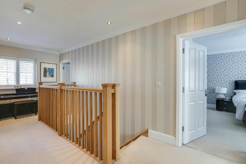 Images for Boxford Close, South Croydon