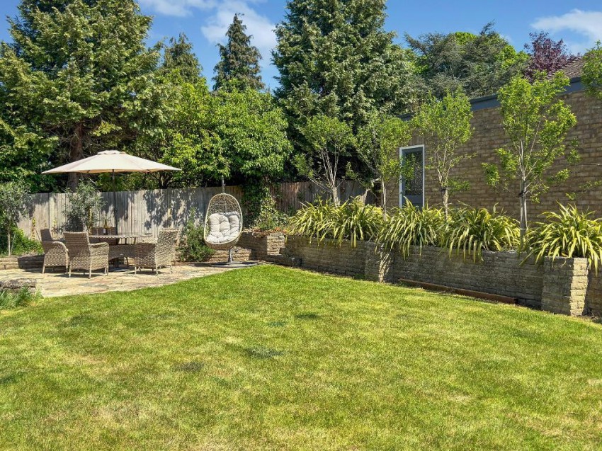 Images for Castlemaine Avenue, South Croydon