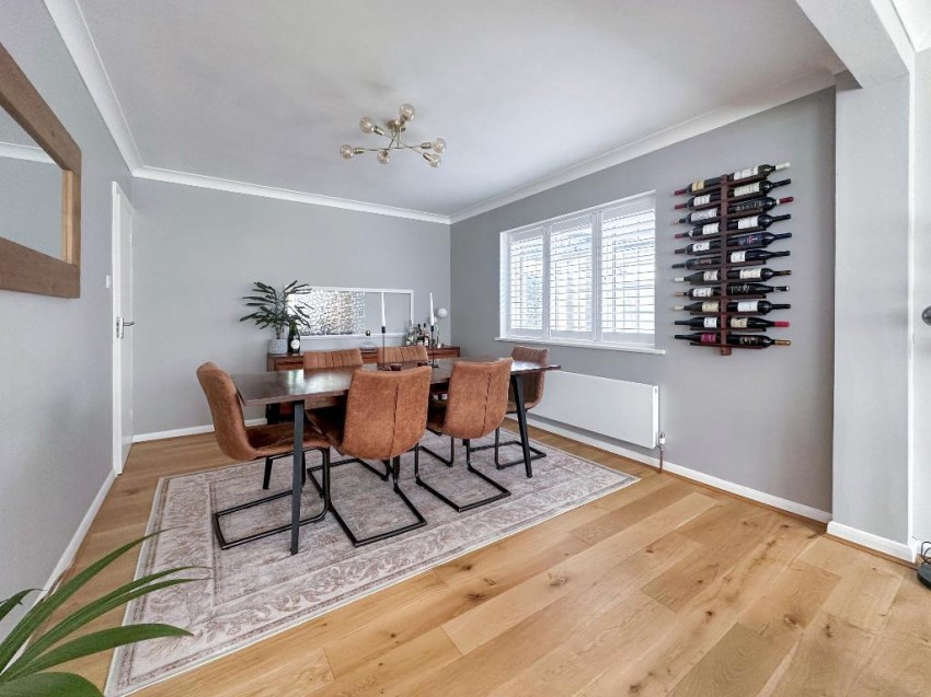 Images for Castlemaine Avenue, South Croydon