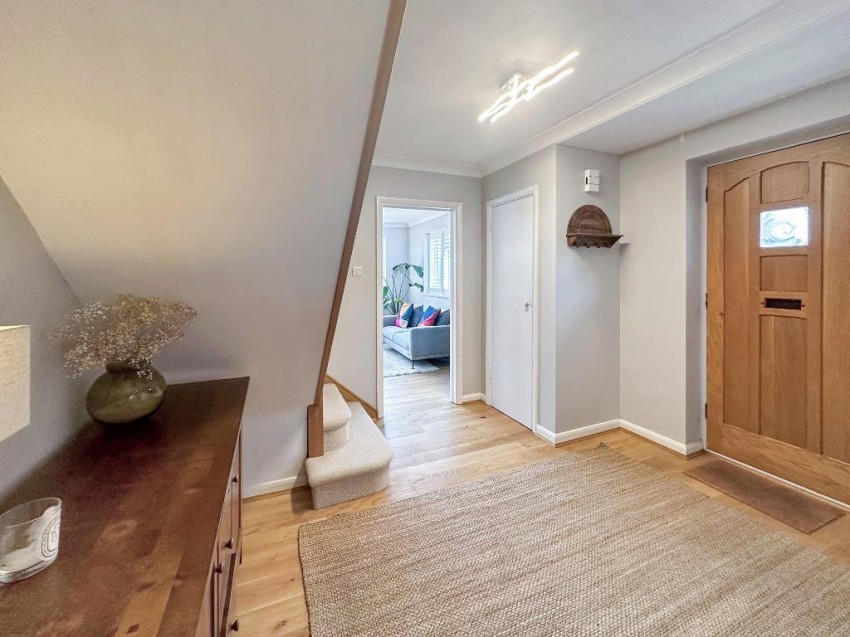 Images for Castlemaine Avenue, South Croydon