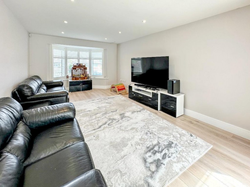 Images for Ellenbridge Way, South Croydon