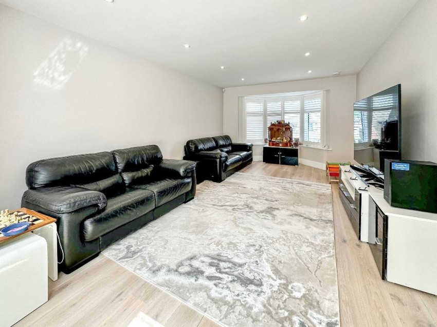 Images for Ellenbridge Way, South Croydon